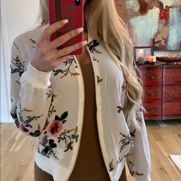 Tiger Bomber Jacket - Picture 2 of 8